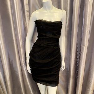 Elegant Black Mesh Corset Strapless Dress